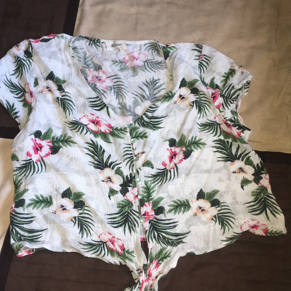 Hawaii shirt